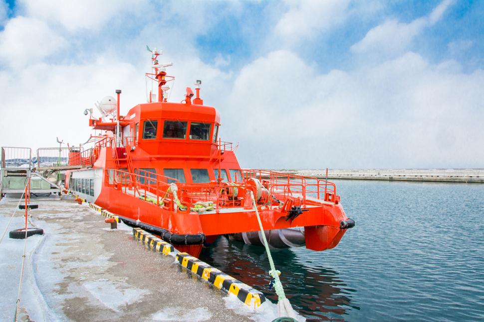 ล่องเรือตัดน้ำแข็ง (มอนเบ็ตสึ)