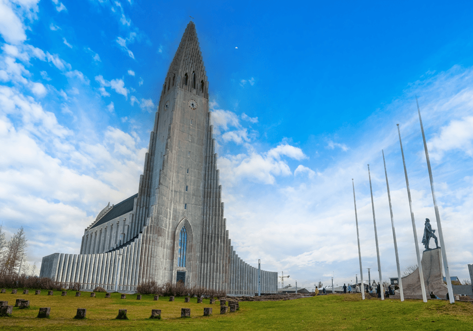 โบสถ์ฮัลล์กรีมสคิร์คยา